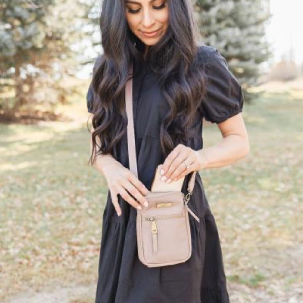 JuJuBe Eco Compact Crossbody - Truffle